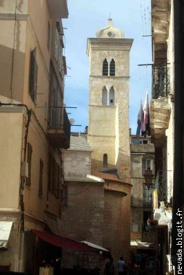 Les rues etroites de Bonifacio