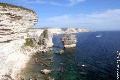 Falaises à la sortie de Bonifacio